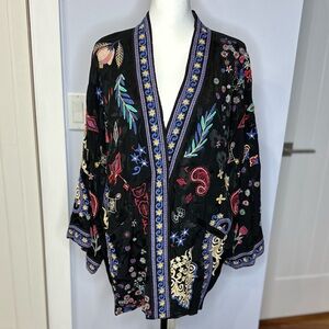 Johnny Was Elletra Reversible Black Embroidered/animal print Kimono. SZ M. EUC!